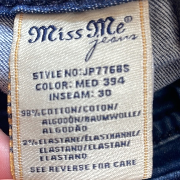 Miss Me Signature Skinny Jeans Floral Embroidered Pocket Size 31 - Picture 11 of 13